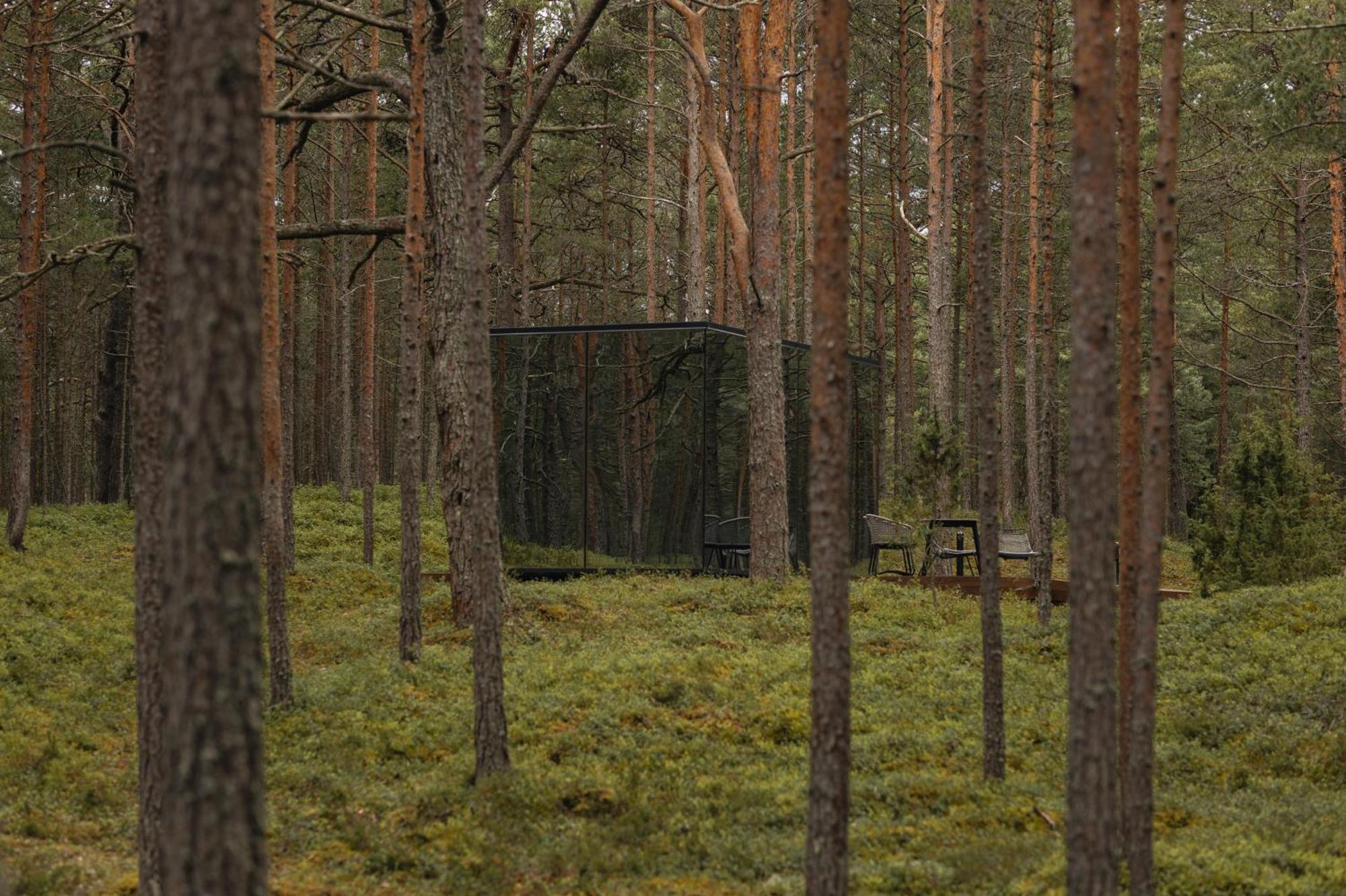 Oeoed Hoetels Lohusalu Leida & Enno Laulasmaa Exterior photo